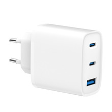 USB/USB-C oplader 3 udtag 67 W - Elworks